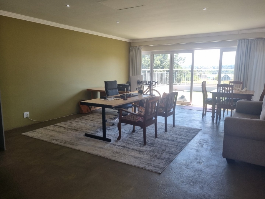 5 Bedroom Property for Sale in Vaalpark Free State